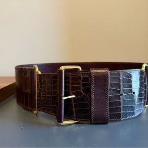 Oscar de la Renta Dark Brown Leather Belt